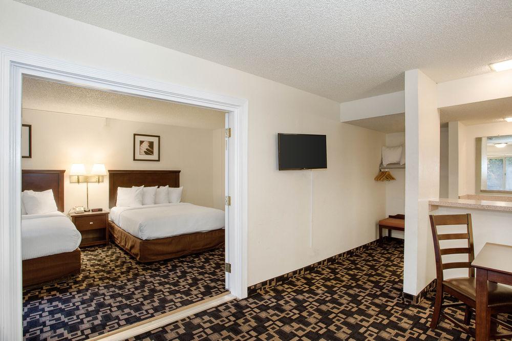 Morningglory Inn & Suites Bellingham Eksteriør billede